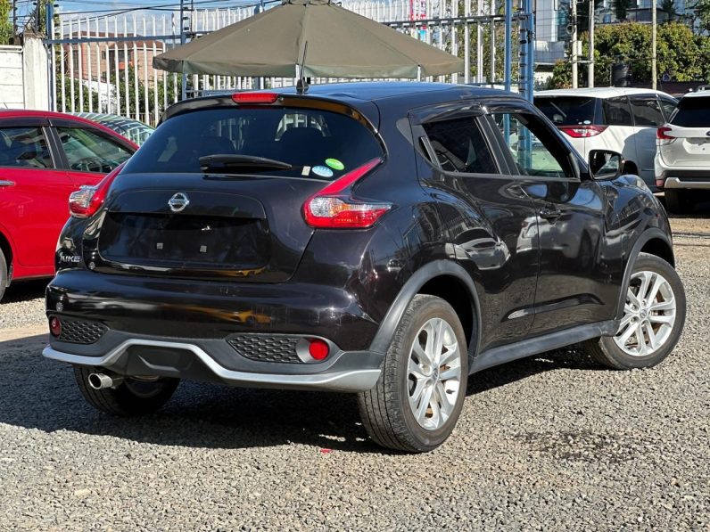 
								Nissan Juke full									