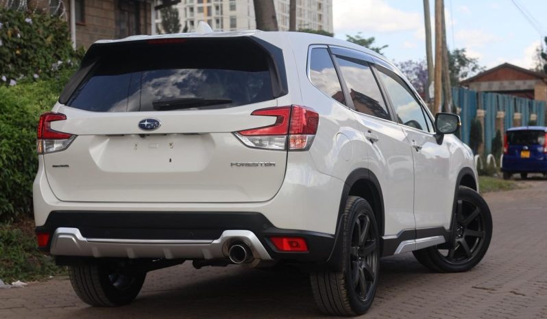 
								Subaru Forester X-Break full									