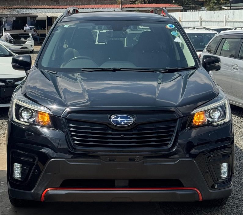 
								Subaru Forester X-BREAK full									