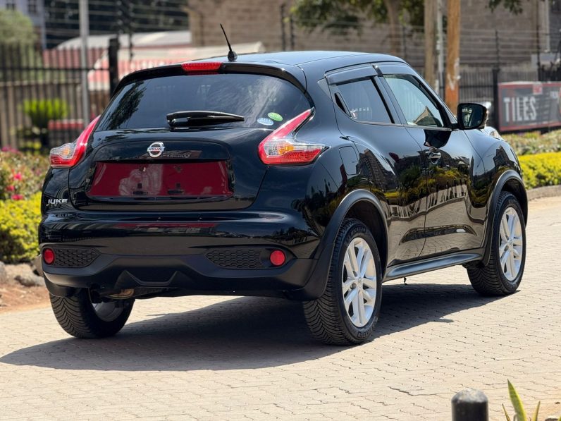 
								Nissan Juke full									