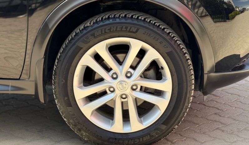 
								Nissan Juke full									