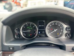 Toyota Land Cruiser 200 series ZX (LC200)