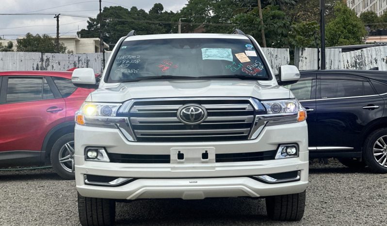 
								Toyota Land Cruiser 200 series ZX (LC200) full									