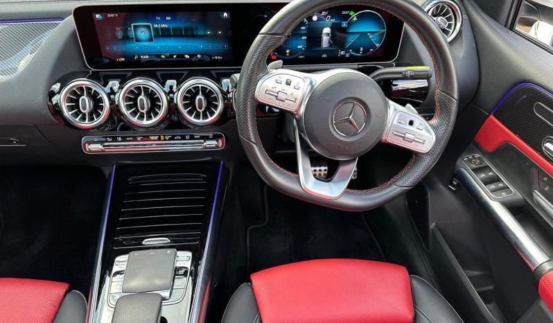 
								Mercedez Benz B180 full									