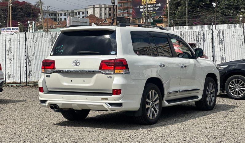 
								Toyota Land Cruiser 200 series ZX (LC200) full									