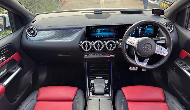 
								Mercedez Benz B180 full									