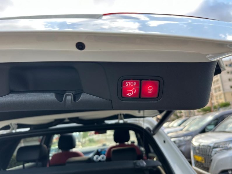 
								Mercedez Benz B180 full									