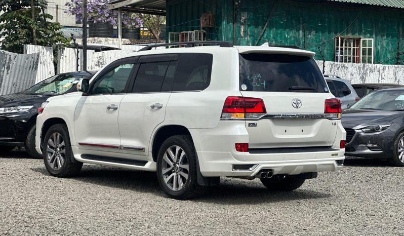 
								Toyota Land Cruiser 200 series ZX (LC200) full									