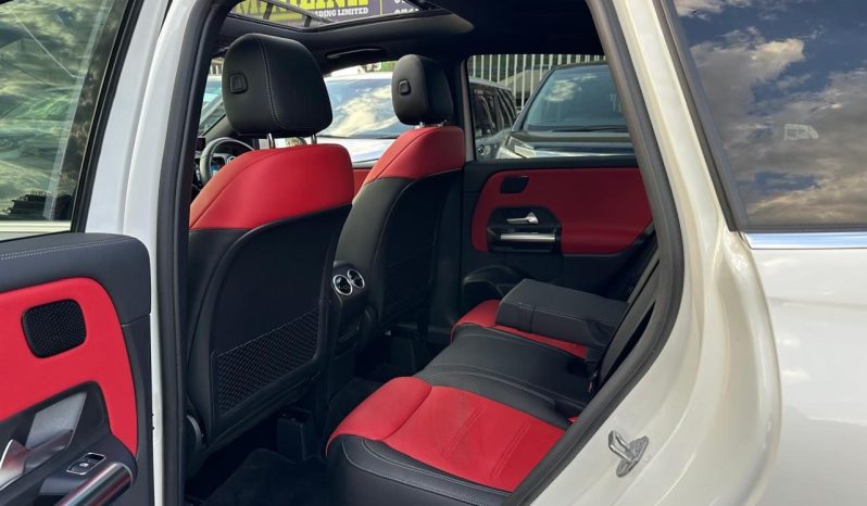 
								Mercedez Benz B180 full									