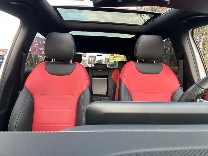 
								Mercedez Benz B180 full									