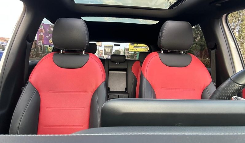 
								Mercedez Benz B180 full									