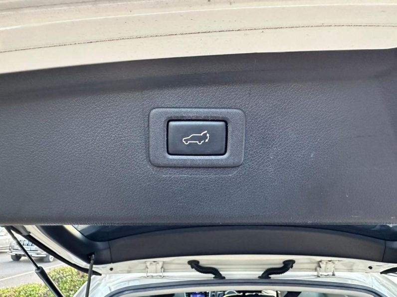 
								Subaru  Outback full									