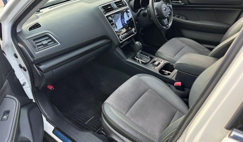 
								Subaru  Outback full									