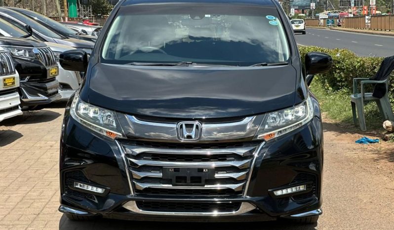 
								Honda Odyssey full									