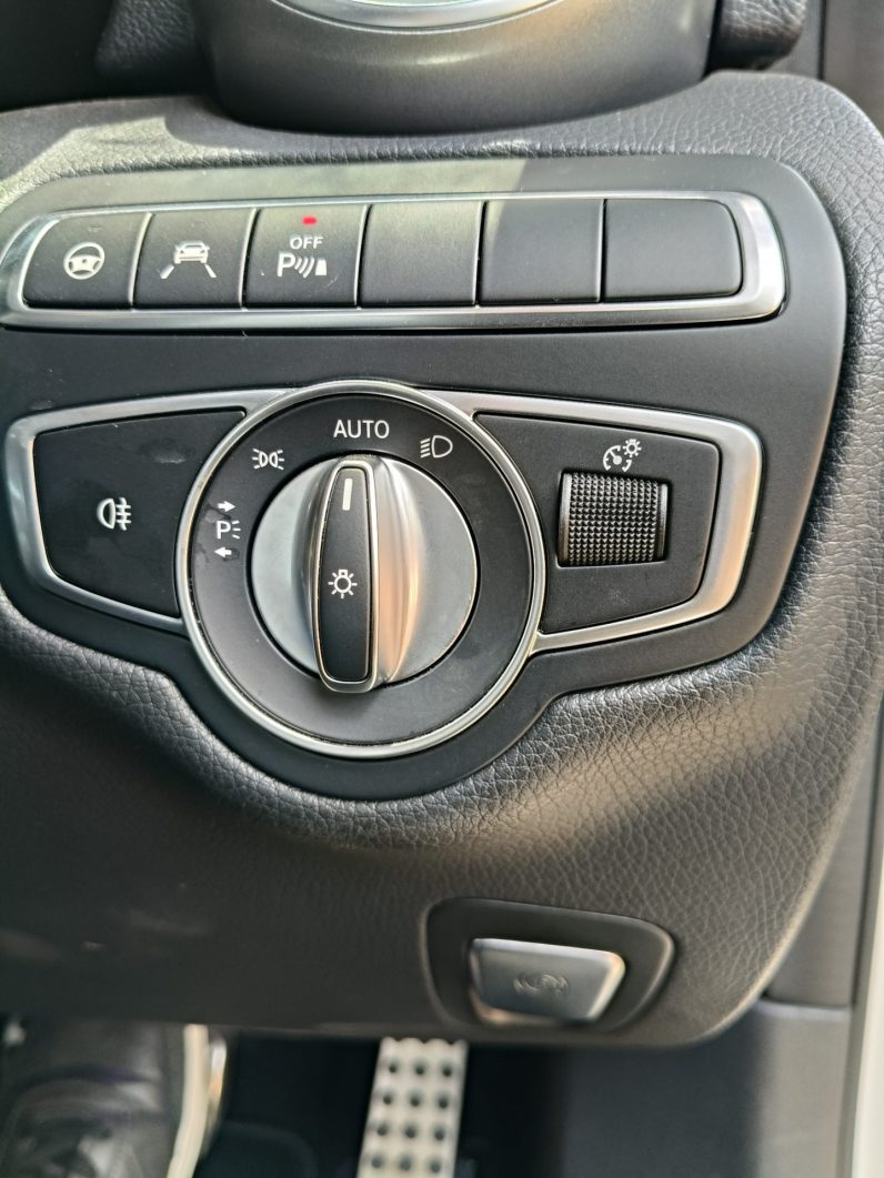 
								Mercedez Benz C200 EQ BOOST full									