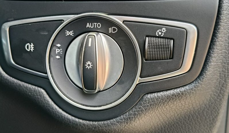 
								Mercedez Benz C200 EQ BOOST full									