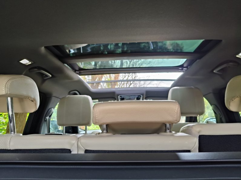 
								Range Rover Velar full									