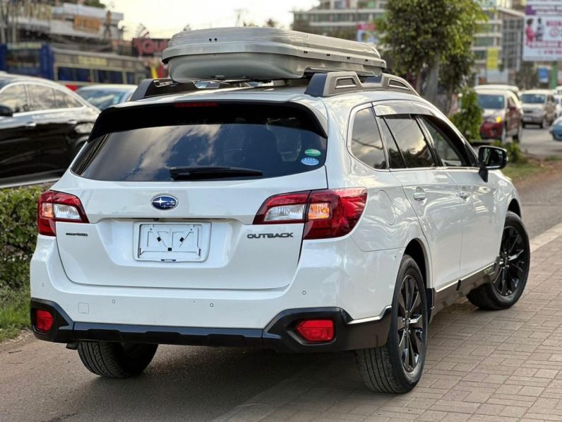 
								Subaru  Outback full									