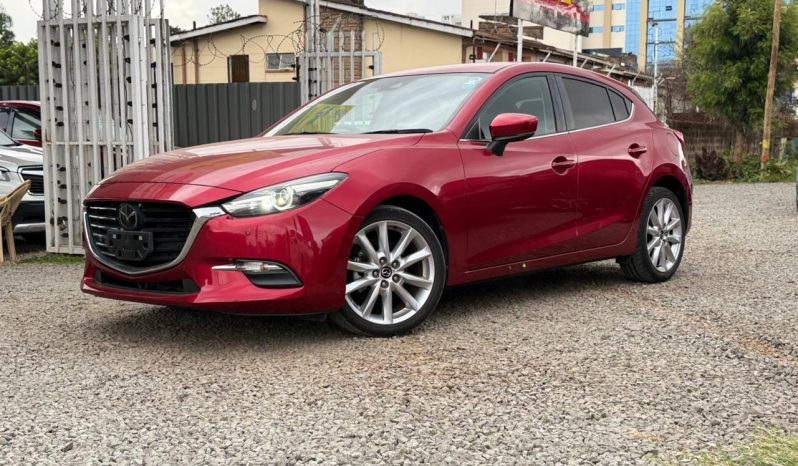 
								Mazda Axela full									