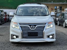Nissan Elgrand Highway Star