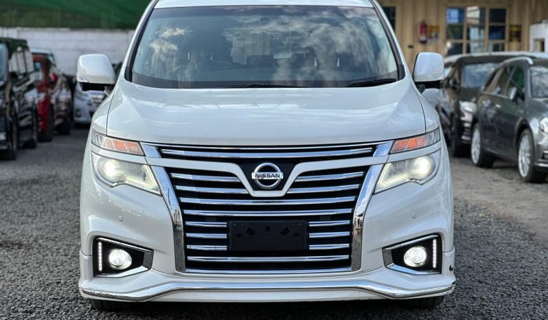 
								Nissan Elgrand Highway Star full									