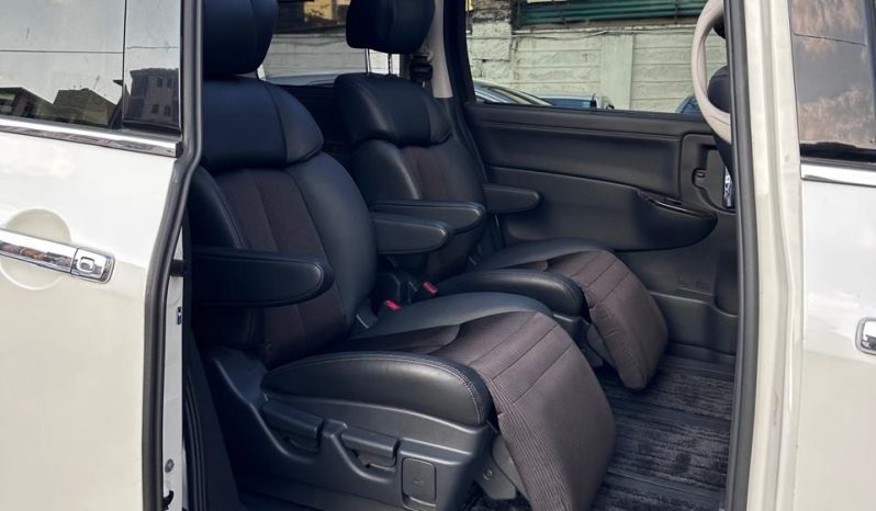 
								Nissan Elgrand Highway Star full									