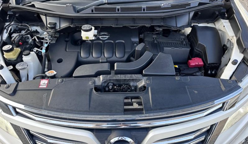 
								Nissan Elgrand Highway Star full									