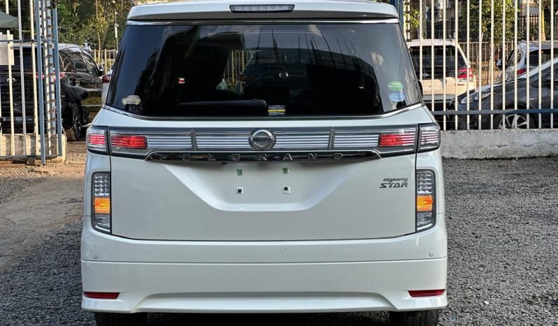 
								Nissan Elgrand Highway Star full									