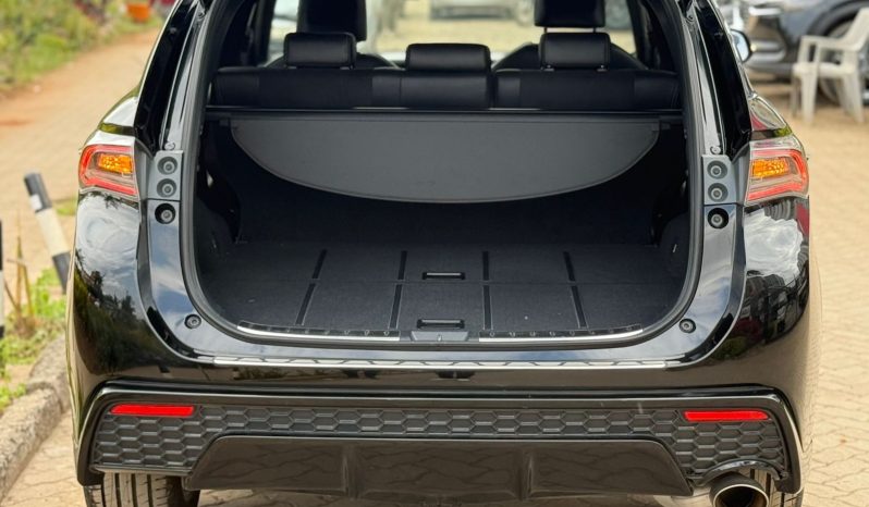 
								Toyota Harrier GR full									