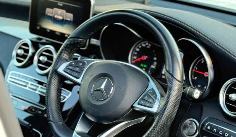 
								Mercedez Benz GLC220D full									