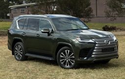Lexus LX500d