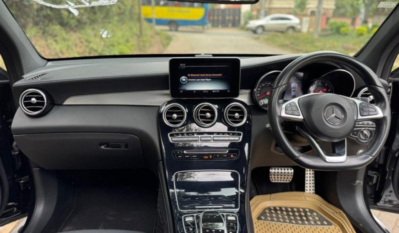 
								Mercedes Benz GLC 220d full									