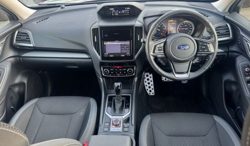 
								Subaru Forester full									