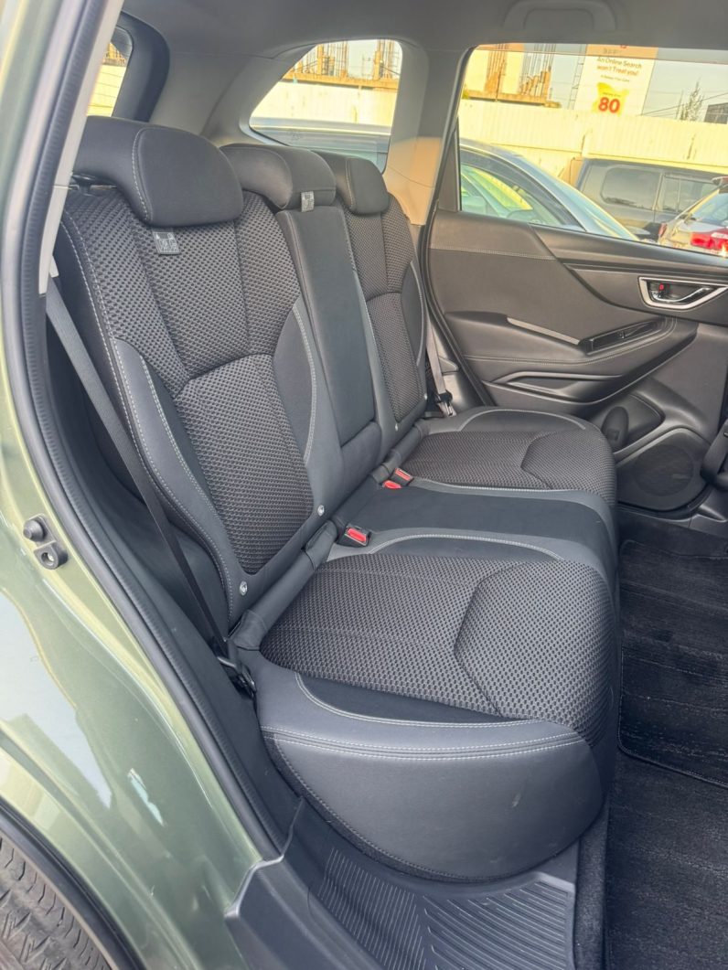 
								Subaru Forester full									