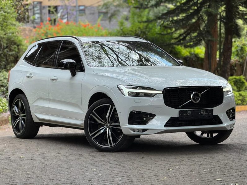 
								Volvo XC60 full									