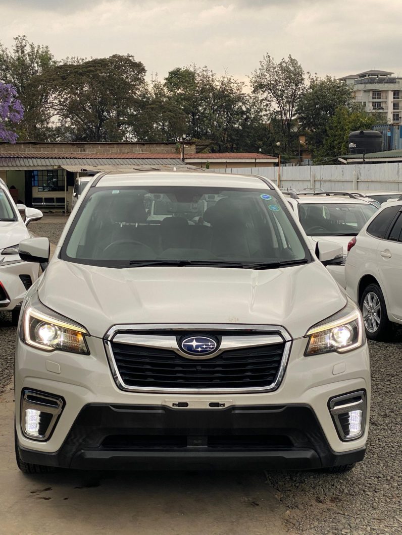 
								Subaru Forester SK-9 full									
