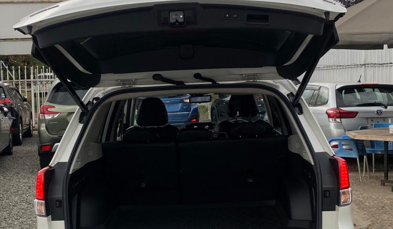 
								Subaru Forester SK-9 full									