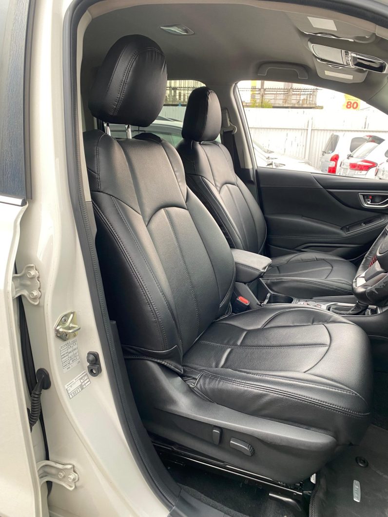 
								Subaru Forester SK-9 full									