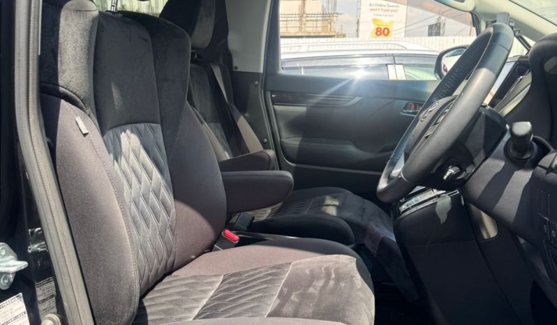 
								Toyota Vellfire full									