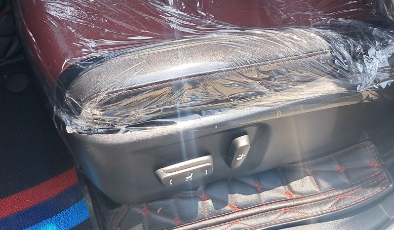 
								Toyota Fortuner full									