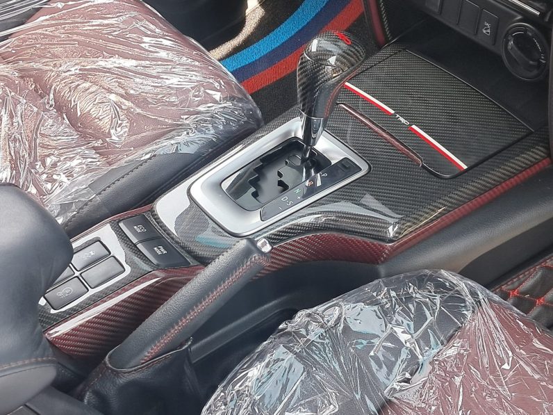 
								Toyota Fortuner full									