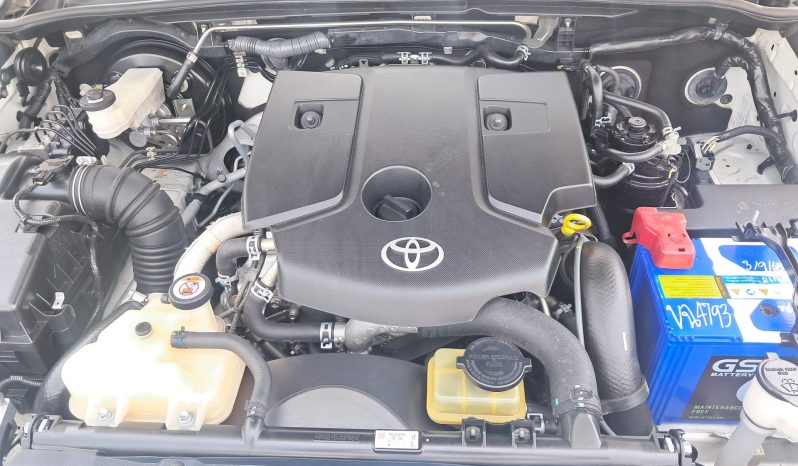 
								Toyota Fortuner full									