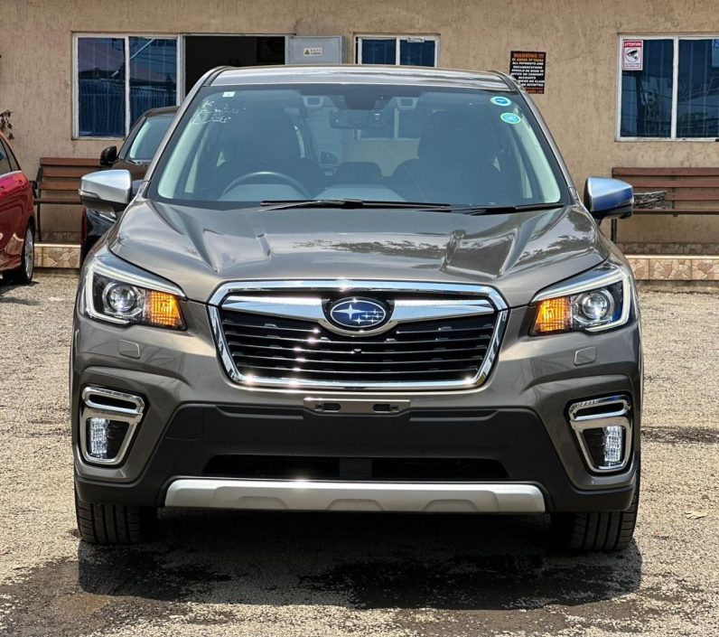 
								Subaru Forester E-Boxer full									