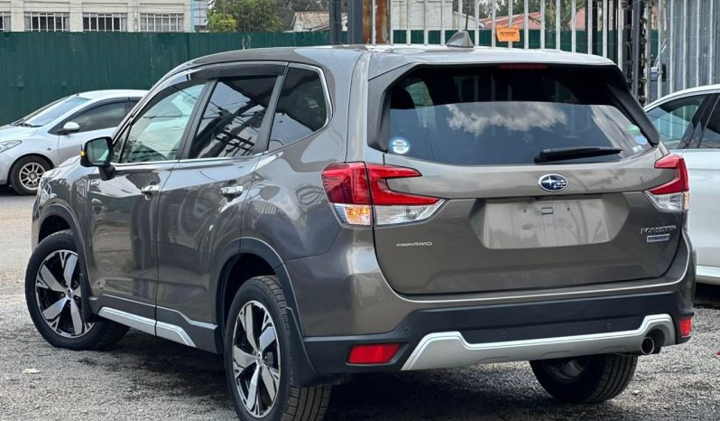 
								Subaru Forester E-Boxer full									