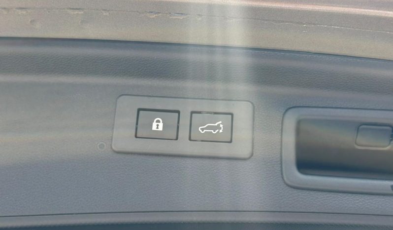 
								Subaru Forester E-Boxer full									