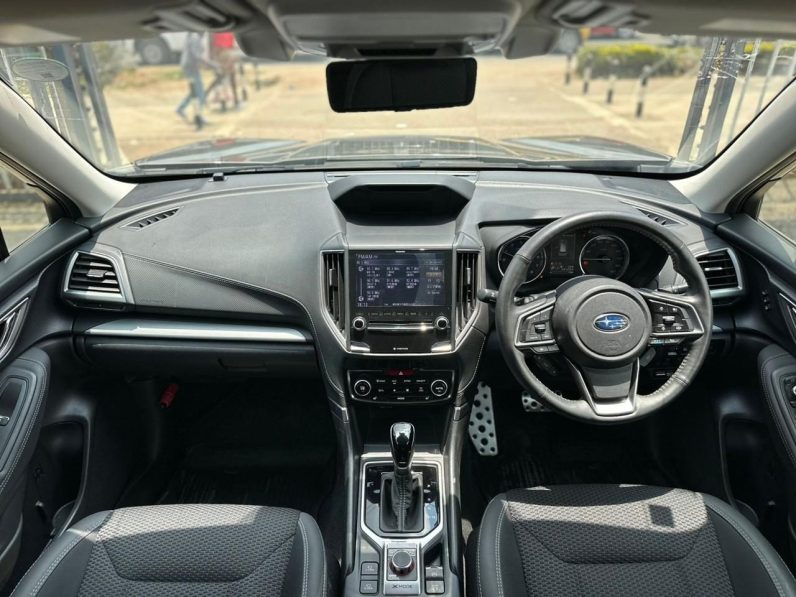 
								Subaru Forester E-Boxer full									