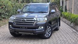 Toyota LandCruiser 200 Series (LC200)