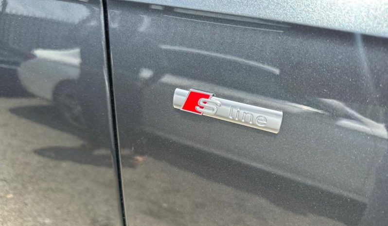 
								Audi Q7 S-Line Quattro full									