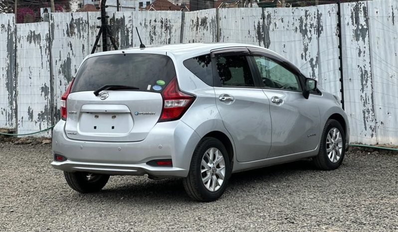 
								Nissan Note full									