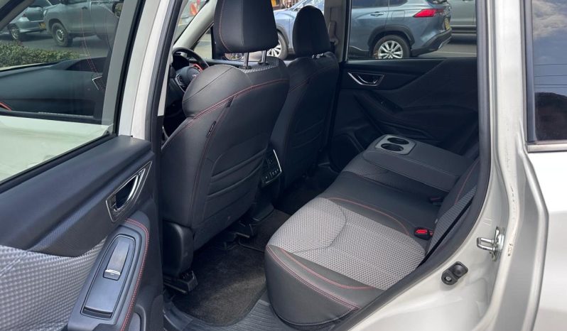 
								Subaru Forester X-brake full									